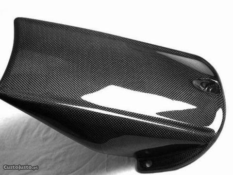 Guarda Lamas Traseiro Carbono Yamaha R1 (02-03)