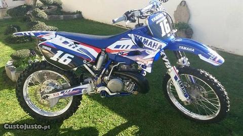 Yamaha YZ 250