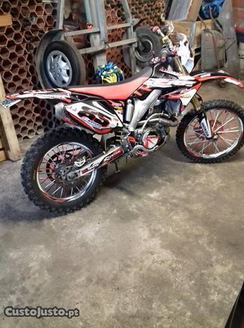 Crf 450 X matriculada