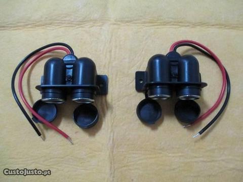 Adaptador de Isqueiro Duplo