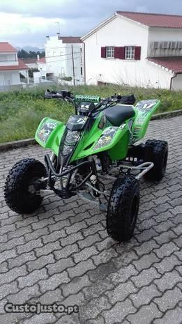 Kawasaki kfx 400 com vários extras