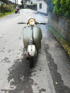 Vespa sprint veloce