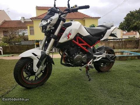 Benelli TNT 125 Nova