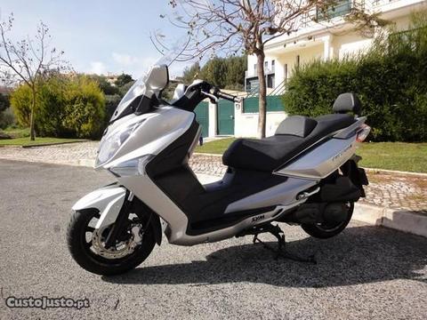 Sym GTS 125i Impecável