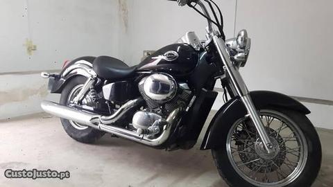 Honda Shadow 750cc American Classic Edition