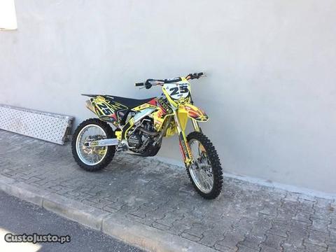 Suzuli RMZ 450 de 2015