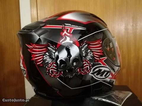 Capacetes MT novos na caixa - 3 modelos