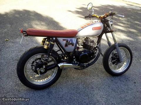 Yamaha SR 250 - Café Racer / Scrambler / Bobber