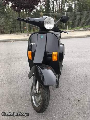 Vespa FL2