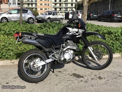 Yamaha Xt600