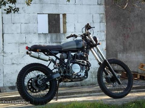 Honda XR 600 estilo scrambler