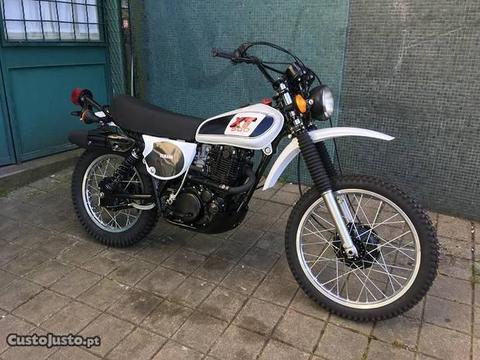 Yamaha XT 500 Restaurada