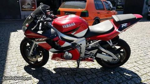 Yamaha R6 2002