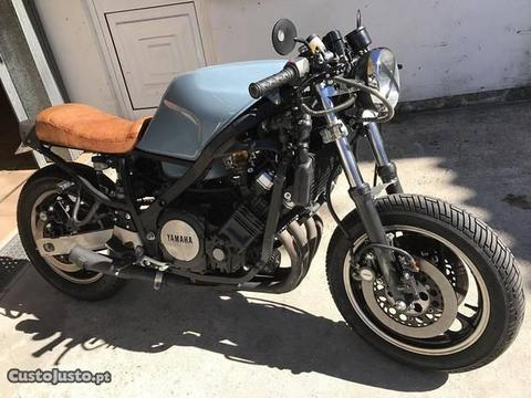 Cafe Racer Yamaha FZ 750