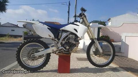 Yamaha yzf 250