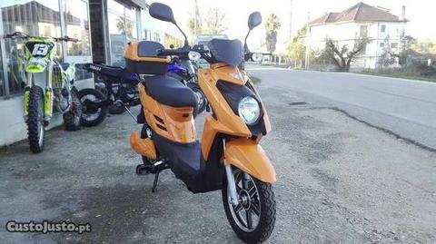 Scooter / Bicicleta eletrica