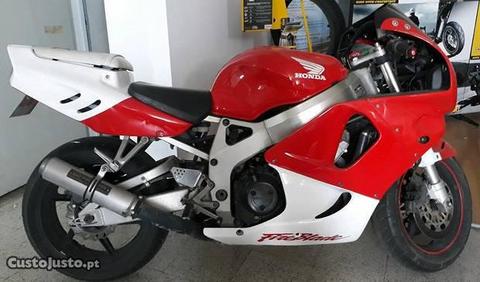 Honda CBR 919 RR