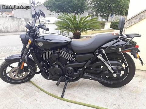 Harley davidson 750...ano 2015... 9500 km