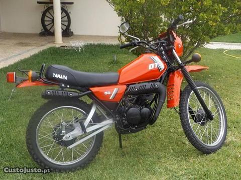 Yamaha DT50 MX restaurada