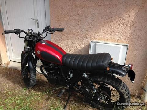 Suzuki GN 250 estilo Scrambler