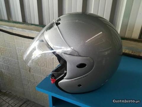 Capacete jet