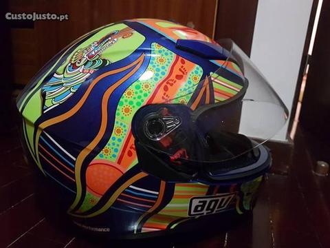 Capacete