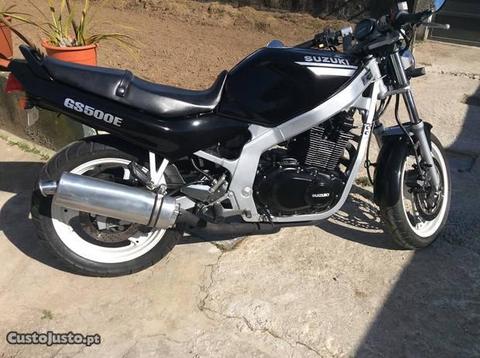 Suzuki GS500 E