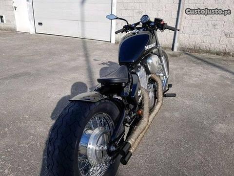 Honda vt 600 bobber