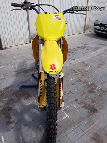 Suzuki RM 250