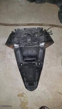 Bacalhau traseiro de pcx 125 2013