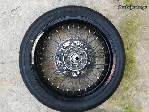 Susuki drz 400 sm rodas supermotard