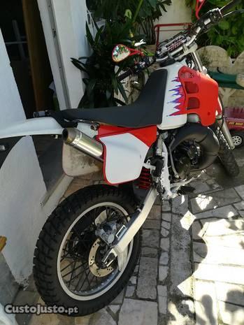 Honda crm125 r