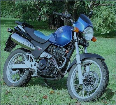 Honda 650 Vigor Azul (4076 Km)