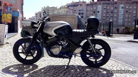 Cb 500 scrambler / café racer