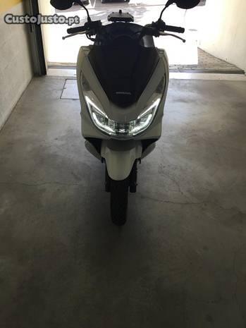 Honda PCX 2016