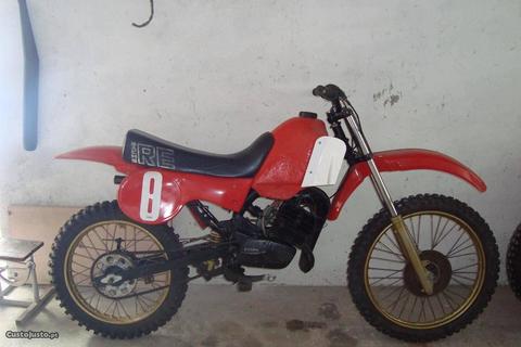 sachs re