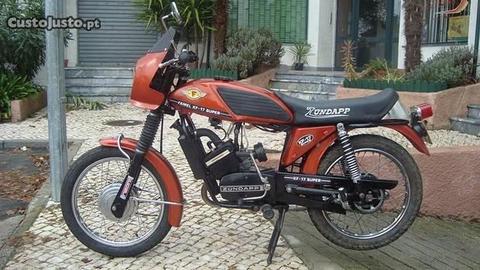 FAMEL XF17 SUPER restaurada ao pormenor