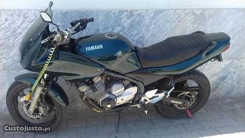 Yamaha Diversion xj 600