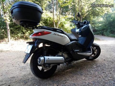 21.9ookms, Yamaha X-MAX 250, Como Nova, 2011