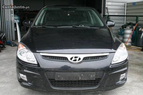 Hyundai i30 1.6 CRDi 5P 2008 - Para Peças