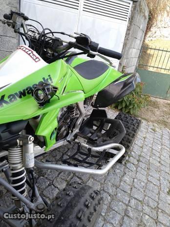 Moto 4 Kawasaki kfx 450r
