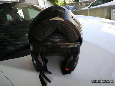 Capacete Caberg Duke