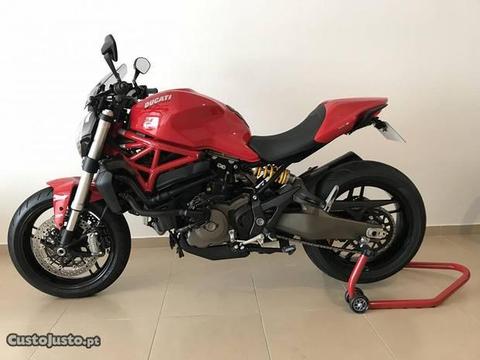 Ducati Monster 821 Red - Garantia Fábrica até 2021