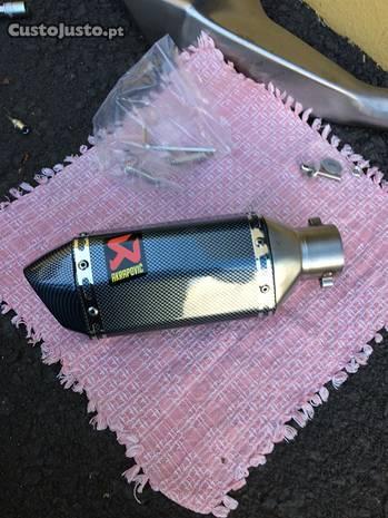 Akrapovic escape re Akrapovic escape re