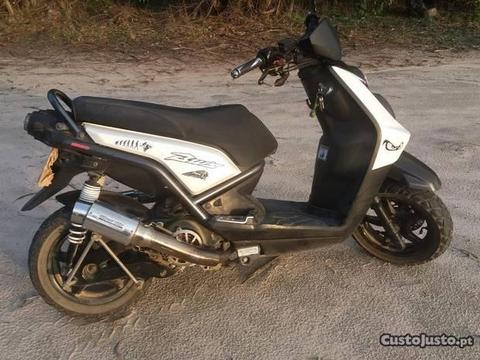 Yamaha bws 125