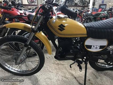 Suzuki ts 125 anos 70