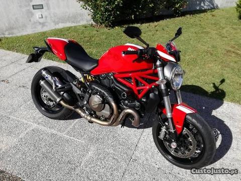 Ducati Monster 821 Stripe Termignoni