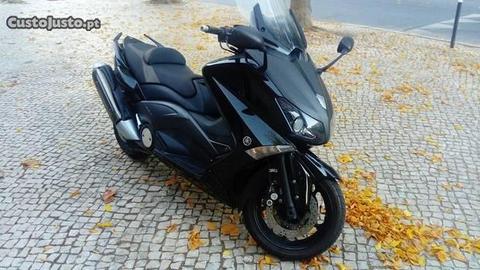 Tmax 530 de 2012