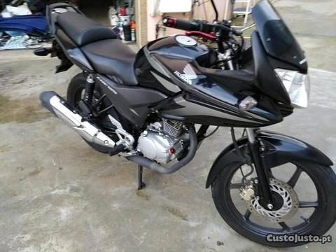 Troca por Benelli TNT 125