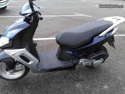 scooter peugeot Sum-up 125